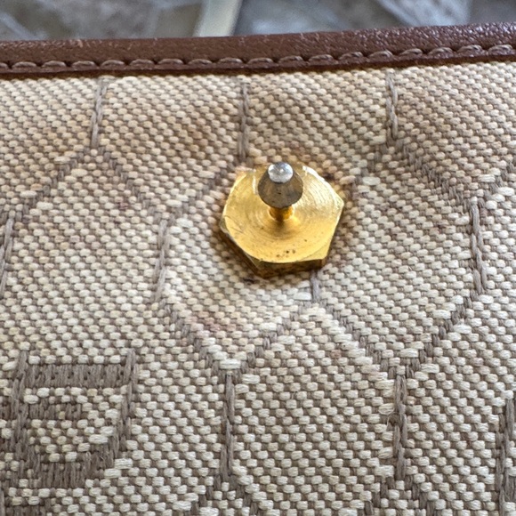 AMAZING DEAL ON Christian Dior Vintage Honeycomb Shoulder - Project Bag - Picture 14 of 14